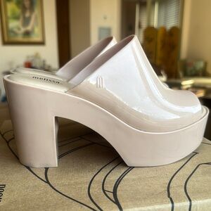 💕Melissa Women's Cream Slide Platform Sandals 7 EUC